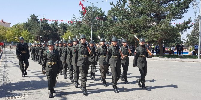 Erzurum’da geniş güvenlik tedbirleri altında 30 Ağustos provası yapıldı