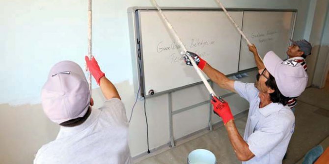 Okulların onarımına 250 bin TL destek