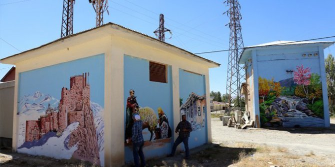 Trafo duvarlarına kentin tarihi ve doğal güzellikleri resmediliyor