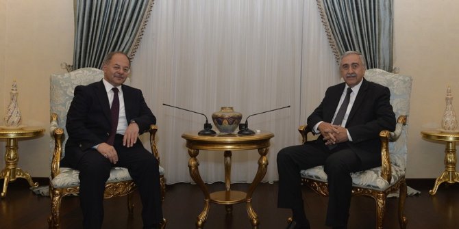 Akıncı, Recep Akdağ’ı kabul etti