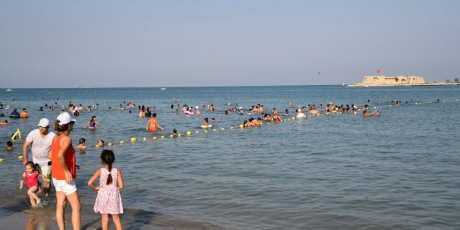 Yumurtalık’ta yüzme şenliği