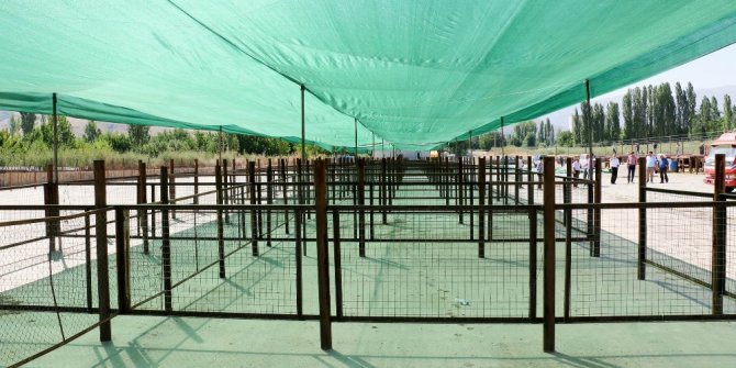 Yahyalı bayrama hazır