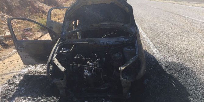 Milas’ta yanan araç kül oldu