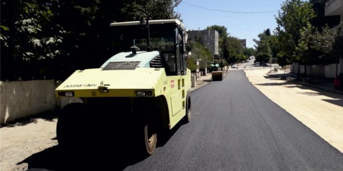 Kahta Belediyesi asfalt çalışmalarını sürdürüyor