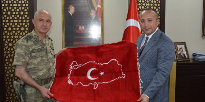 Van Asayiş Jandarma Komutanı Korgeneral Karataş, Siirt’te