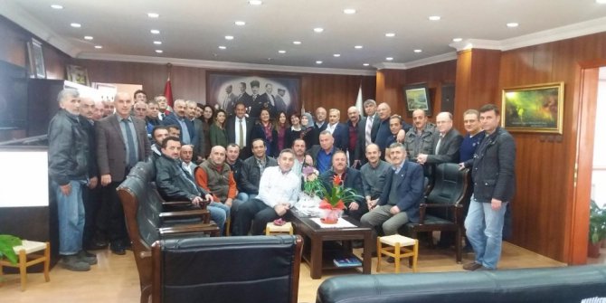 Başkan Demirtaş çalışanları bayram öncesi mutlu etti