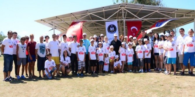 Kocaeli Emniyeti, şehit ve gazi çocuklarının yüzünü güldürdü