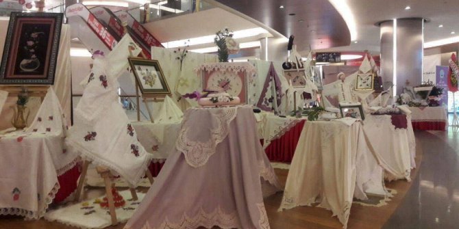 "El Emeği Göz Nuru Sergisi” yoğun ilgi gördü