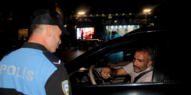 Vali uygulama yaptı, vatandaş şaşkınlıkla karşıladı