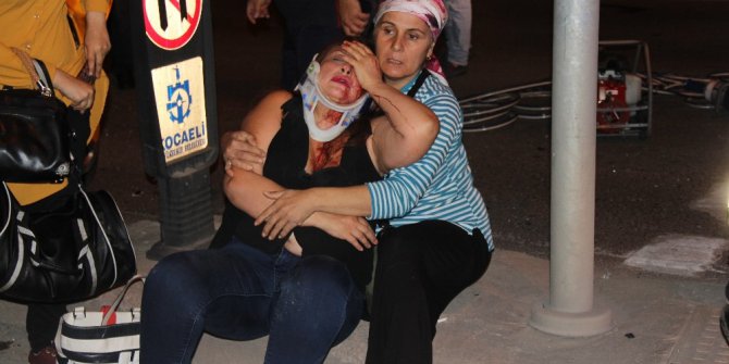 Ticari taksi ile otomobil çarpıştı:6 yaralı