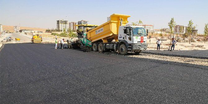 Fıstıklık Mahallesine Sıfır Asfalt Yapılıyor