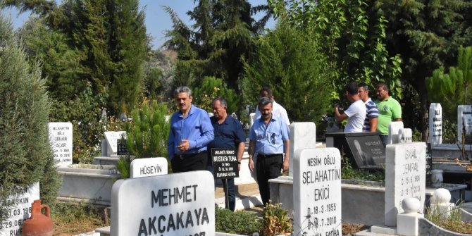 Nazilli’de mezarlıklar Kurban Bayramında ziyarete hazır