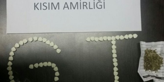 Erzurum’da 1 kilo 313 gram esrar, 88 adet extasy hap ele geçirildi