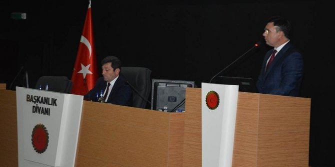 Çanakkale’de muhtarlar afet ve acil durumlarla ilgili bilgilendirildi