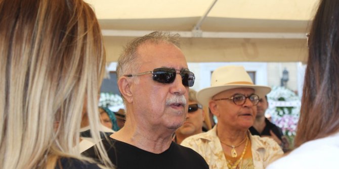 Vatan Şaşmaz son yolculuğuna uğurlanıyor