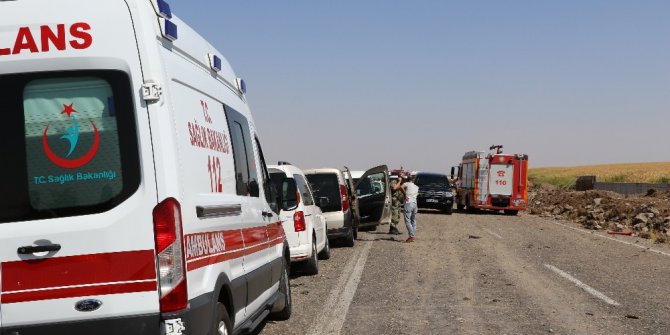Diyarbakır’da askeri aracın geçişinde patlama: 2 şehit