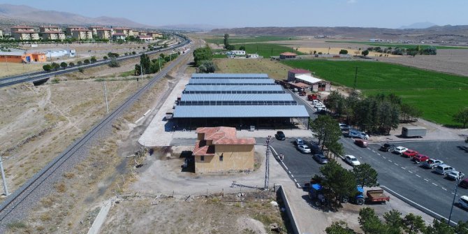 Başkan Karayol Hayvan Pazarını ziyaret etti