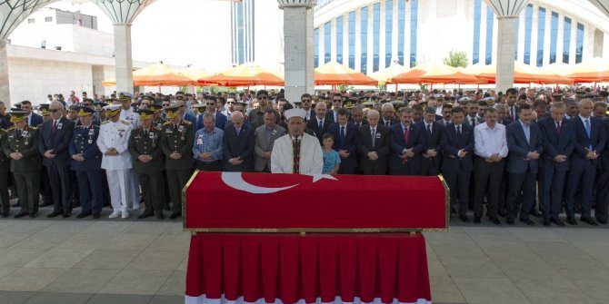 Başkent, şehidini son yolculuğuna uğurladı