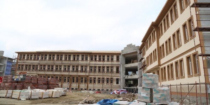 Sapanca imam hatip lisesi inşaatında sona gelindi