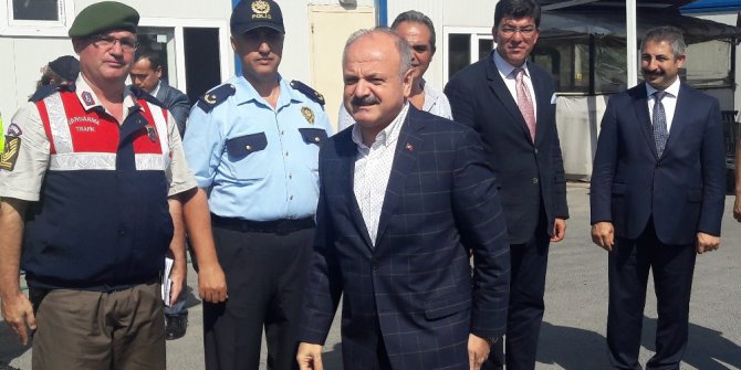 Vali Çakacak bayram trafiği konusunda sürücüleri uyardı