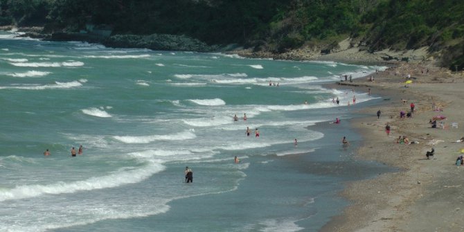 Batı Karadeniz’de poyraz fırtınası