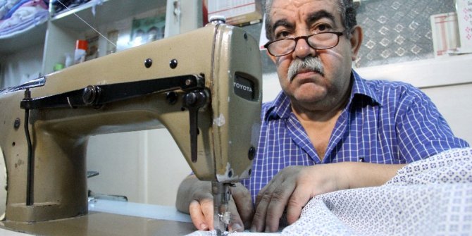 Ünlülerin terzisi siparişlere yetişemiyor