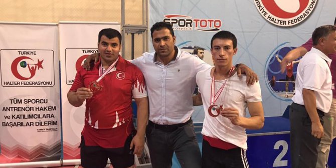 Ağrılı halterci Arif Koç Türkiye Şampiyonu oldu