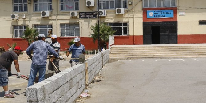Akdeniz Belediyesi’nden okullara destek