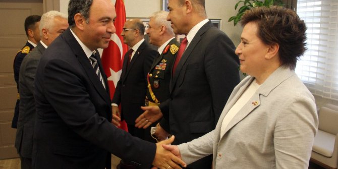 Adana’da 30 Ağustos Zafer Bayramı coşkusu