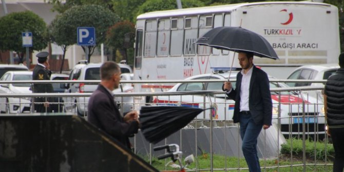 Düzce’de günler sonra yağan yağmur serinletti