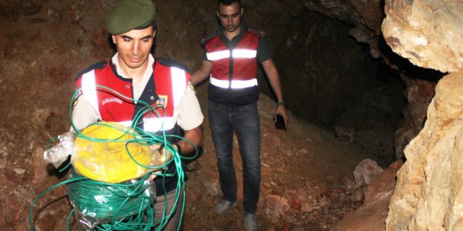 Eski maden ocağında bulunan dinamit lokumları imha edildi