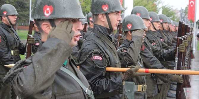 Bolu’da sağanak yağış kutlama törenini erteletti