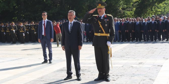 Ağrı’da 30 Ağustos Zafer Bayramı kutlandı