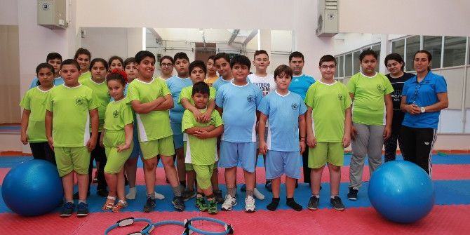 Ücretsiz Spor Hizmetinden 8 Bin 889 Kişi Faydalandı