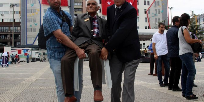 Zafer Bayramı kutlamasına Kore gazisi damga vurdu