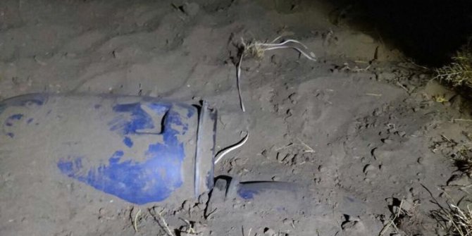 Teröristlerin toprağa gömdüğü patlayıcılar bulundu