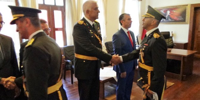 Edremit’te 30 Ağustos coşkuyla kutlandı