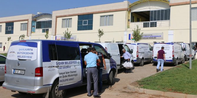 Büyükşehir ihtiyaç sahiplerine et dağıttı