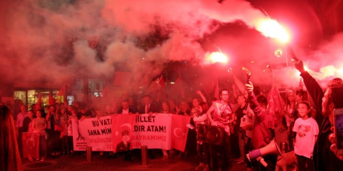 Samsun’da 30 Ağustos fener alayı