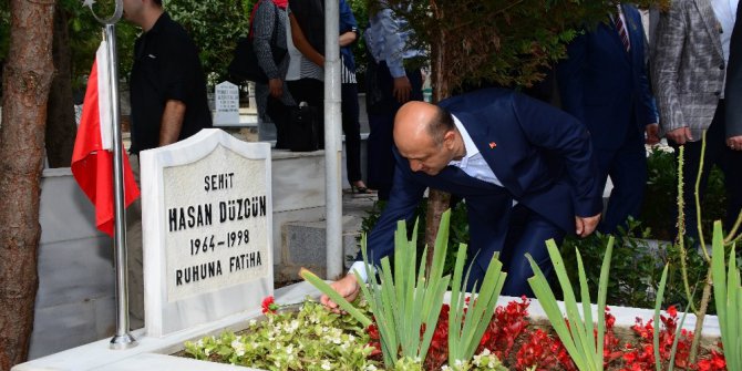 Başbakan Yardımcısı Fikri Işık: