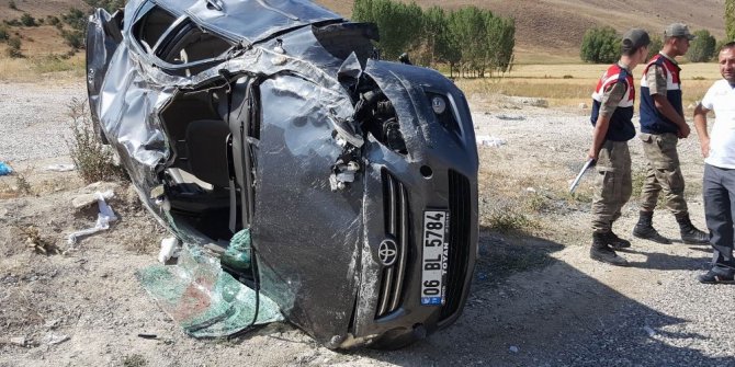 Sivas’ta trafik kazası: 2 yaralı