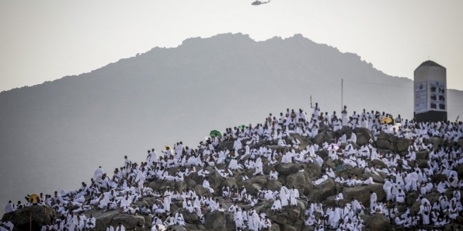 Hacı adayları Arafat’a intikalleri tamamlandı