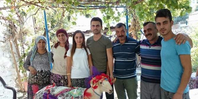 Aydın’da koç süsleyiciler erken bayram yaptı