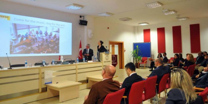 Yakın Doğu Üniversitesi Araba Müzesi, Müzeler Birliği Konferansında temsil edildi