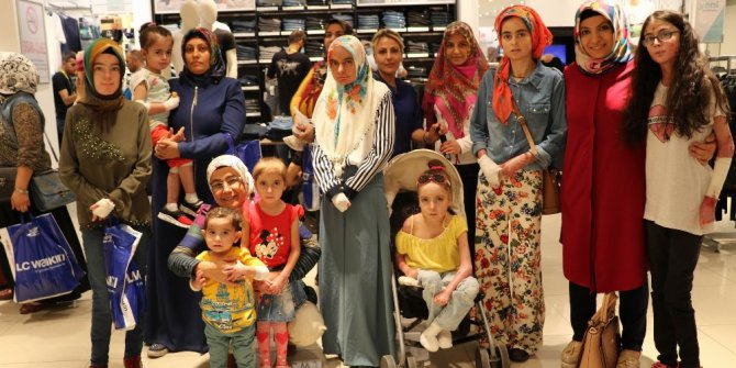 Kelebek çocuklara bayram hediyesi