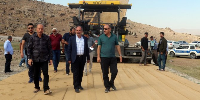 Büyükşehir, sınırın sıfır noktasında çalışıyor