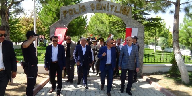 Karaman’da şehitlik ziyareti