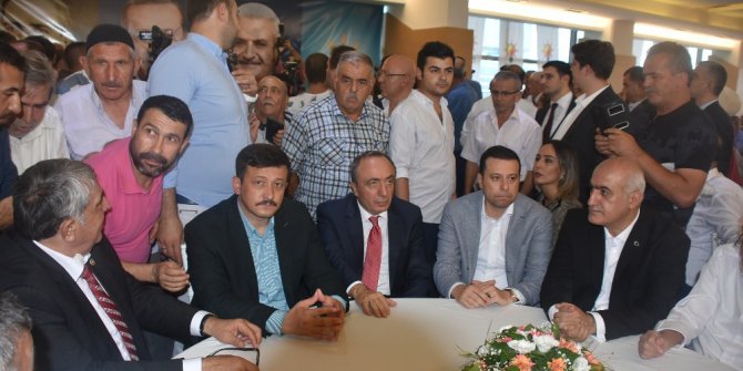 Hamza Dağ: “Bu eylemlerle diz çöktüremeyeceksiniz”
