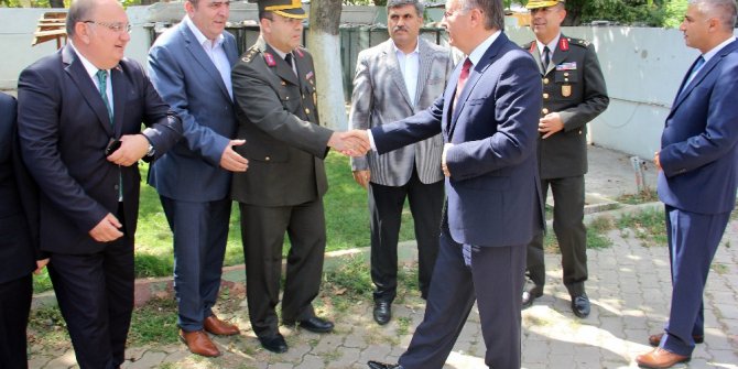 Edirne Valisi Özdemir’den bayram ziyaretleri