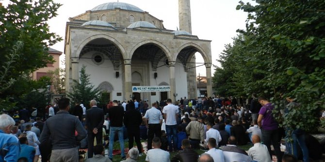 Kosova’da Kurban Bayramı coşkusu